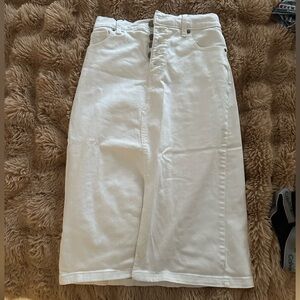 Banana Republic - white denim midi skirt size 2